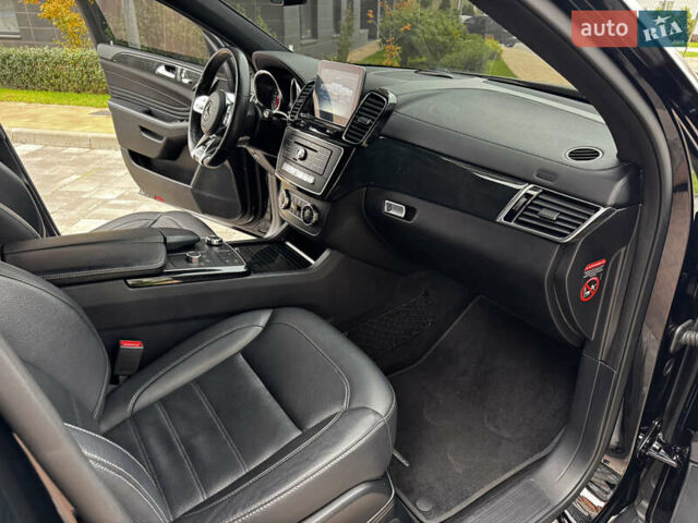 Черный Мерседес GLE-Class Coupe, объемом двигателя 3 л и пробегом 237 тыс. км за 43900 $, фото 24 на Automoto.ua