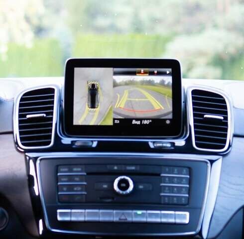 Черный Мерседес GLE-Class Coupe, объемом двигателя 3 л и пробегом 137 тыс. км за 47777 $, фото 25 на Automoto.ua