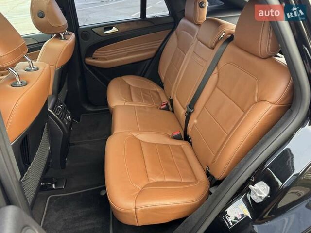 Чорний Мерседес GLE-Class Coupe, об'ємом двигуна 3 л та пробігом 82 тис. км за 46900 $, фото 27 на Automoto.ua