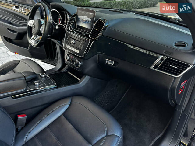 Черный Мерседес GLE-Class Coupe, объемом двигателя 3 л и пробегом 237 тыс. км за 45900 $, фото 26 на Automoto.ua