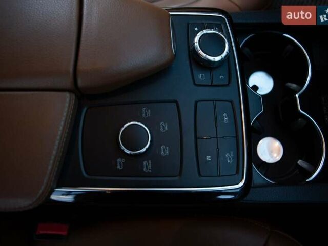 Черный Мерседес GLE-Class Coupe, объемом двигателя 3 л и пробегом 137 тыс. км за 47777 $, фото 30 на Automoto.ua