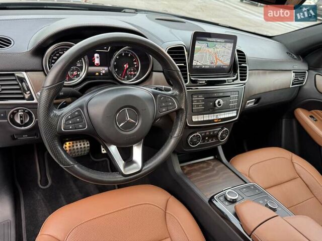 Чорний Мерседес GLE-Class Coupe, об'ємом двигуна 3 л та пробігом 82 тис. км за 46900 $, фото 22 на Automoto.ua