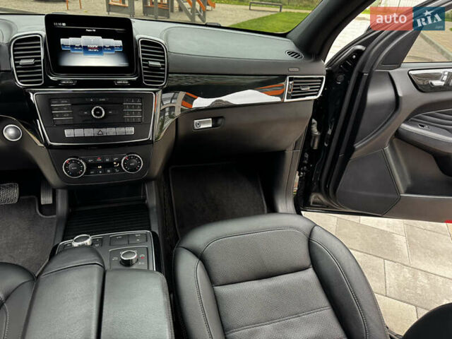 Черный Мерседес GLE-Class Coupe, объемом двигателя 3 л и пробегом 237 тыс. км за 43900 $, фото 26 на Automoto.ua