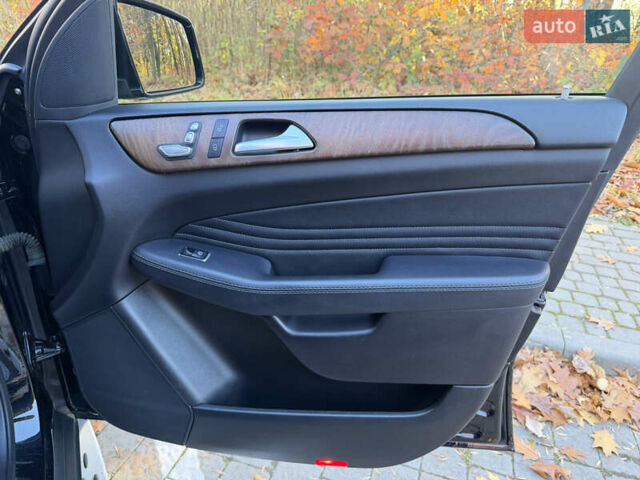 Чорний Мерседес GLE-Class Coupe, об'ємом двигуна 3 л та пробігом 108 тис. км за 45500 $, фото 23 на Automoto.ua