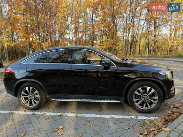 Чорний Мерседес GLE-Class Coupe, об'ємом двигуна 3 л та пробігом 108 тис. км за 45500 $, фото 3 на Automoto.ua