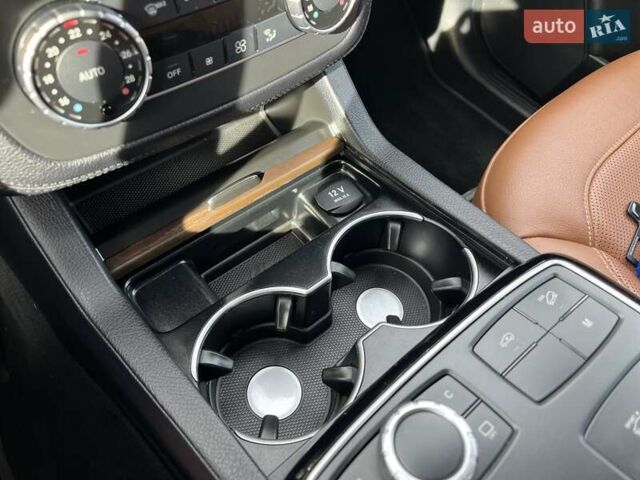 Черный Мерседес GLE-Class Coupe, объемом двигателя 3 л и пробегом 83 тыс. км за 49000 $, фото 20 на Automoto.ua