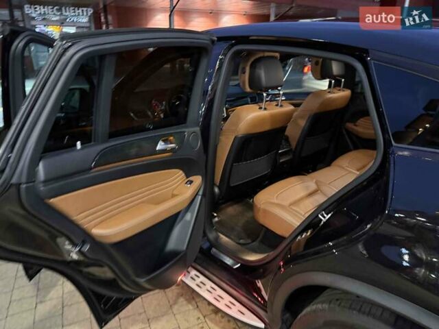 Чорний Мерседес GLE-Class Coupe, об'ємом двигуна 3 л та пробігом 61 тис. км за 49900 $, фото 36 на Automoto.ua