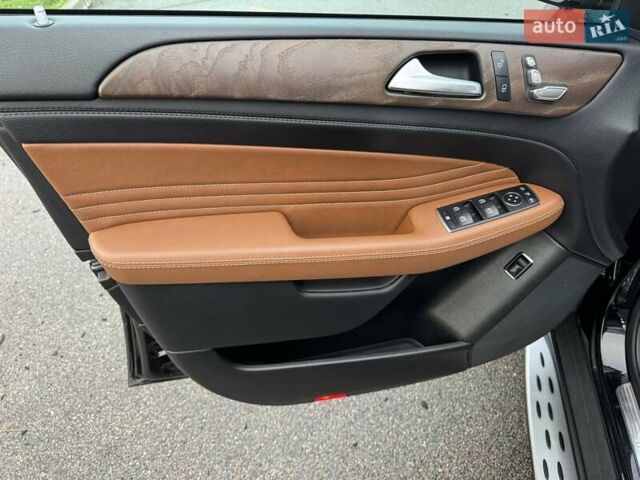 Чорний Мерседес GLE-Class Coupe, об'ємом двигуна 3 л та пробігом 82 тис. км за 46900 $, фото 16 на Automoto.ua