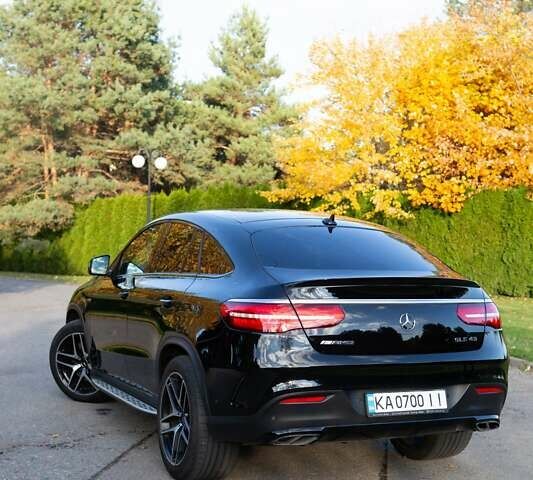 Черный Мерседес GLE-Class Coupe, объемом двигателя 3 л и пробегом 137 тыс. км за 47777 $, фото 10 на Automoto.ua
