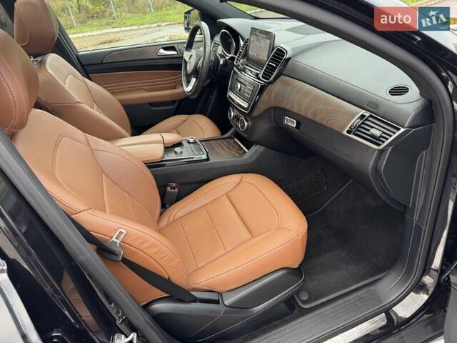 Чорний Мерседес GLE-Class Coupe, об'ємом двигуна 3 л та пробігом 82 тис. км за 46900 $, фото 31 на Automoto.ua