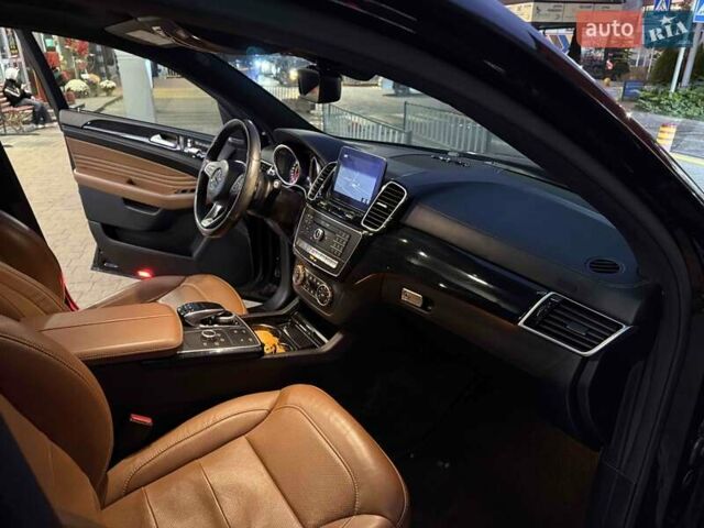 Чорний Мерседес GLE-Class Coupe, об'ємом двигуна 3 л та пробігом 61 тис. км за 49900 $, фото 49 на Automoto.ua