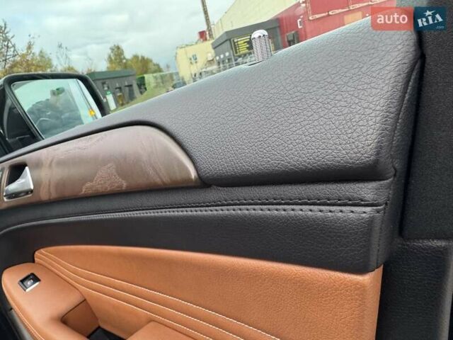 Чорний Мерседес GLE-Class Coupe, об'ємом двигуна 3 л та пробігом 82 тис. км за 46900 $, фото 33 на Automoto.ua