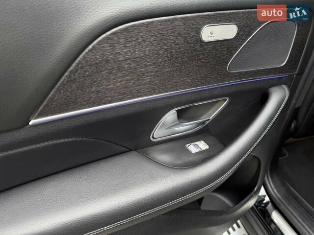 Черный Мерседес GLE-Class Coupe, объемом двигателя 2.93 л и пробегом 90 тыс. км за 74000 $, фото 31 на Automoto.ua