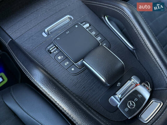 Чорний Мерседес GLE-Class Coupe, об'ємом двигуна 2.93 л та пробігом 90 тис. км за 68800 $, фото 35 на Automoto.ua