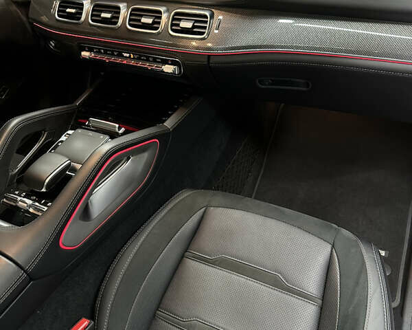 Чорний Мерседес GLE-Class Coupe, об'ємом двигуна 3.98 л та пробігом 13 тис. км за 98000 $, фото 43 на Automoto.ua