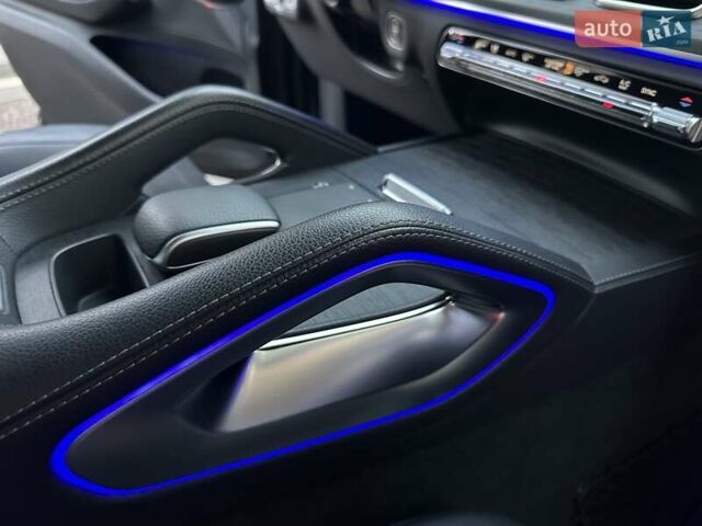 Черный Мерседес GLE-Class Coupe, объемом двигателя 3 л и пробегом 49 тыс. км за 82500 $, фото 52 на Automoto.ua