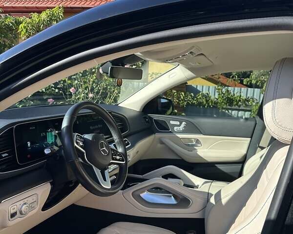Чорний Мерседес GLE-Class Coupe, об'ємом двигуна 1.99 л та пробігом 47 тис. км за 85000 $, фото 8 на Automoto.ua