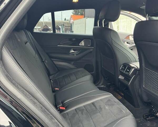 Черный Мерседес GLE-Class Coupe, объемом двигателя 1.99 л и пробегом 115 тыс. км за 82000 $, фото 19 на Automoto.ua