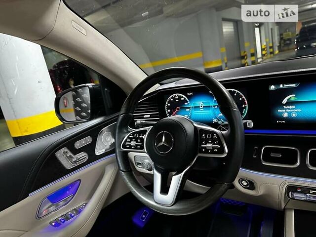 Черный Мерседес GLE-Class Coupe, объемом двигателя 1.95 л и пробегом 49 тыс. км за 92500 $, фото 64 на Automoto.ua