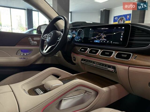 Чорний Мерседес GLE-Class Coupe, об'ємом двигуна 1.95 л та пробігом 53 тис. км за 88500 $, фото 65 на Automoto.ua