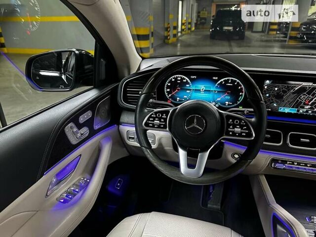 Черный Мерседес GLE-Class Coupe, объемом двигателя 1.95 л и пробегом 49 тыс. км за 92500 $, фото 30 на Automoto.ua