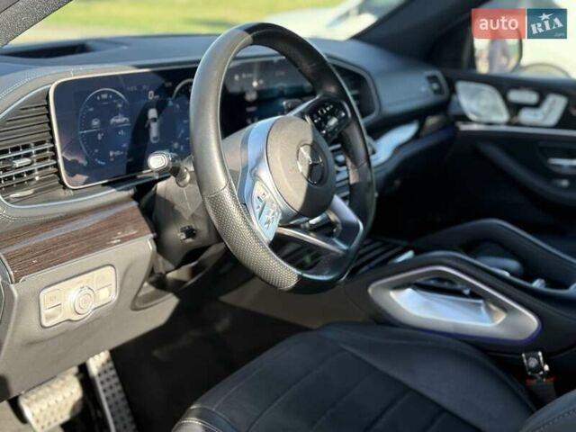 Черный Мерседес GLE-Class Coupe, объемом двигателя 1.95 л и пробегом 115 тыс. км за 79000 $, фото 28 на Automoto.ua