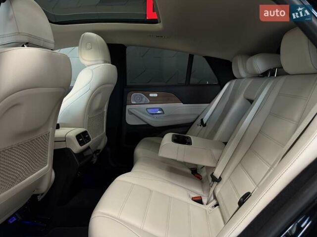Чорний Мерседес GLE-Class Coupe, об'ємом двигуна 1.95 л та пробігом 53 тис. км за 88500 $, фото 57 на Automoto.ua
