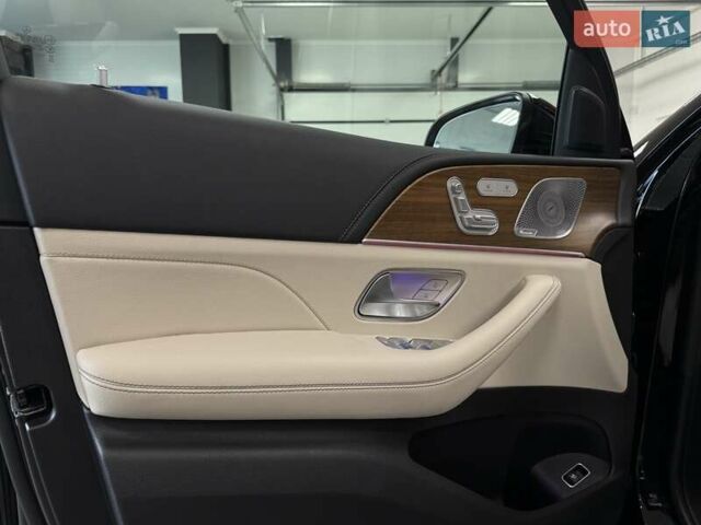 Чорний Мерседес GLE-Class Coupe, об'ємом двигуна 1.95 л та пробігом 53 тис. км за 88500 $, фото 51 на Automoto.ua