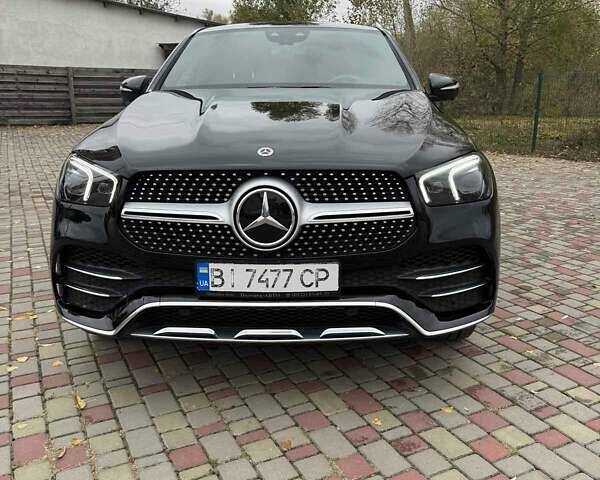 Черный Мерседес GLE-Class Coupe, объемом двигателя 1.99 л и пробегом 115 тыс. км за 82000 $, фото 3 на Automoto.ua