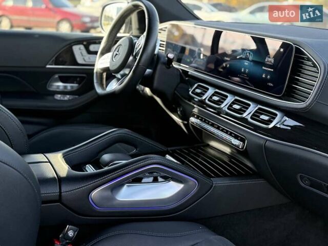 Черный Мерседес GLE-Class Coupe, объемом двигателя 1.95 л и пробегом 115 тыс. км за 79000 $, фото 21 на Automoto.ua