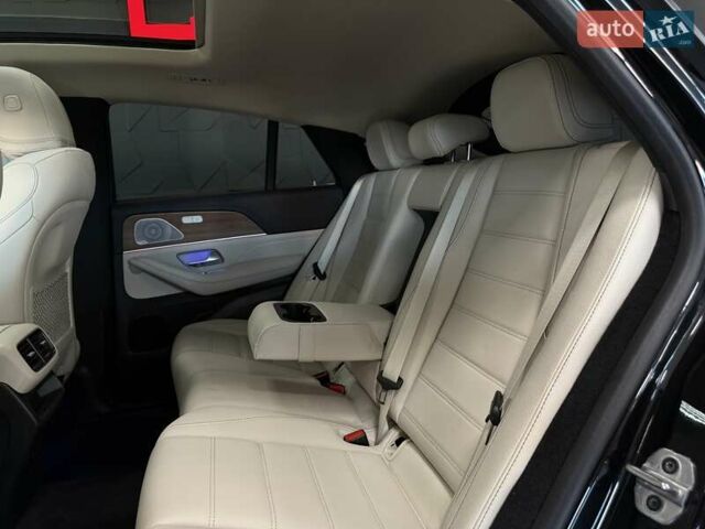 Чорний Мерседес GLE-Class Coupe, об'ємом двигуна 1.95 л та пробігом 53 тис. км за 88500 $, фото 58 на Automoto.ua