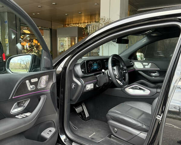 Черный Мерседес GLE-Class Coupe, объемом двигателя 1.95 л и пробегом 27 тыс. км за 109394 $, фото 4 на Automoto.ua