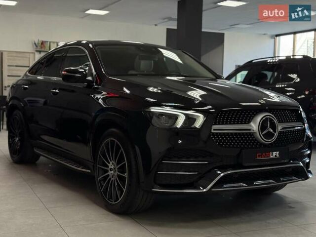 Чорний Мерседес GLE-Class Coupe, об'ємом двигуна 1.95 л та пробігом 53 тис. км за 88500 $, фото 15 на Automoto.ua