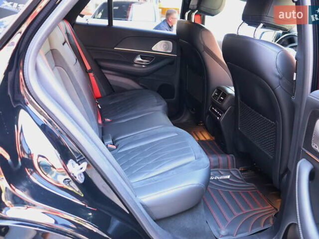 Черный Мерседес GLE-Class Coupe, объемом двигателя 3 л и пробегом 29 тыс. км за 113900 $, фото 52 на Automoto.ua
