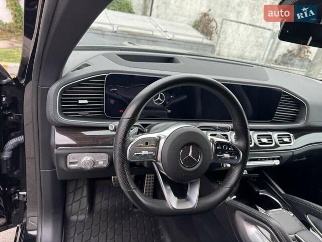 Черный Мерседес GLE-Class Coupe, объемом двигателя 1.99 л и пробегом 115 тыс. км за 82000 $, фото 18 на Automoto.ua