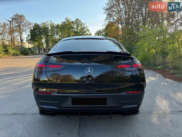 Черный Мерседес GLE-Class Coupe, объемом двигателя 1.99 л и пробегом 30 тыс. км за 95000 $, фото 5 на Automoto.ua