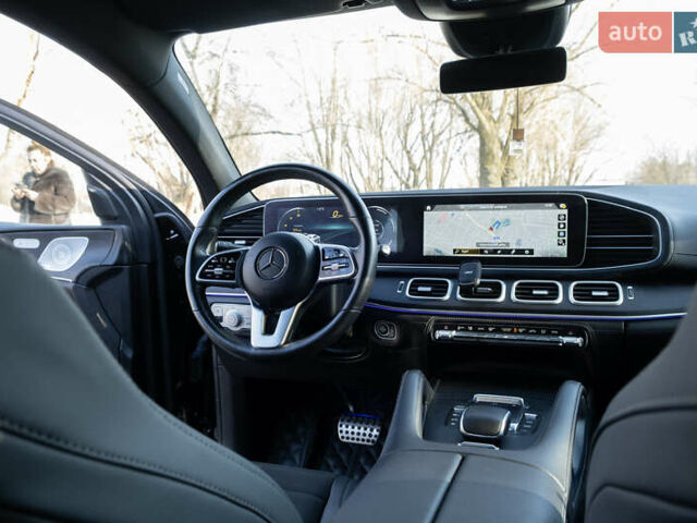 Черный Мерседес GLE-Class Coupe, объемом двигателя 1.95 л и пробегом 15 тыс. км за 89500 $, фото 12 на Automoto.ua
