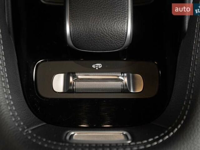 Чорний Мерседес GLE-Class Coupe, об'ємом двигуна 2.93 л та пробігом 29 тис. км за 94900 $, фото 47 на Automoto.ua