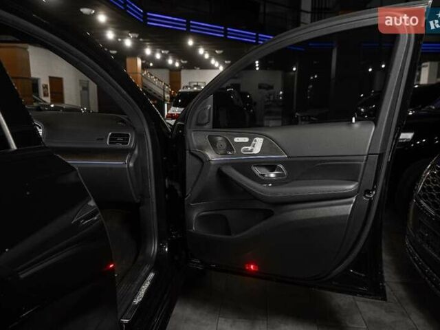 Чорний Мерседес GLE-Class Coupe, об'ємом двигуна 2.93 л та пробігом 29 тис. км за 94900 $, фото 60 на Automoto.ua