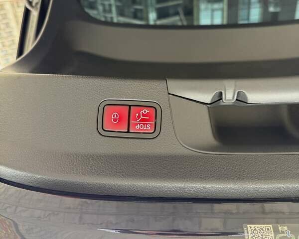 Чорний Мерседес GLE-Class Coupe, об'ємом двигуна 2.99 л та пробігом 60 тис. км за 95500 $, фото 14 на Automoto.ua