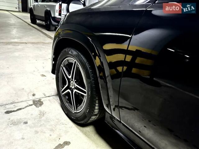 Чорний Мерседес GLE-Class Coupe, об'ємом двигуна 1.99 л та пробігом 8 тис. км за 102500 $, фото 13 на Automoto.ua