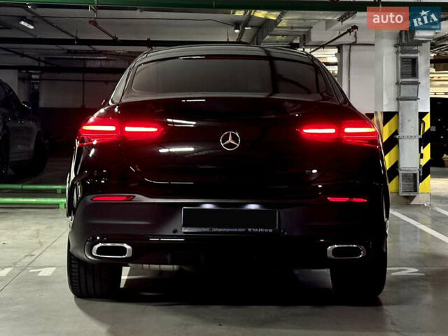 Черный Мерседес GLE-Class Coupe, объемом двигателя 1.99 л и пробегом 30 тыс. км за 96000 $, фото 4 на Automoto.ua