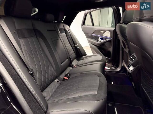 Черный Мерседес GLE-Class Coupe, объемом двигателя 3 л и пробегом 42 тыс. км за 127700 $, фото 59 на Automoto.ua