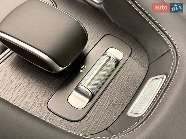 Черный Мерседес GLE-Class Coupe, объемом двигателя 3 л и пробегом 42 тыс. км за 127700 $, фото 29 на Automoto.ua