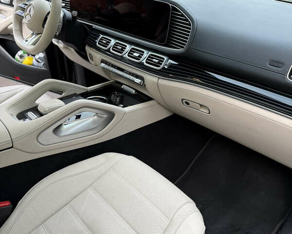 Чорний Мерседес GLE-Class Coupe, об'ємом двигуна 2.99 л та пробігом 41 тис. км за 121000 $, фото 13 на Automoto.ua