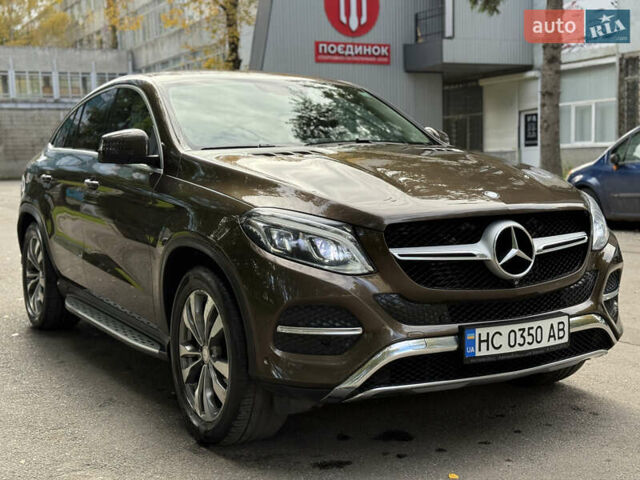 Коричневый Мерседес GLE-Class Coupe, объемом двигателя 2.99 л и пробегом 213 тыс. км за 36900 $, фото 16 на Automoto.ua