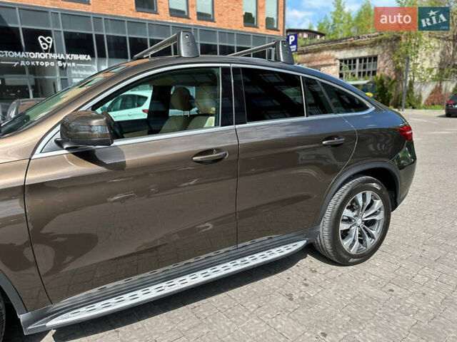 Коричневый Мерседес GLE-Class Coupe, объемом двигателя 2.99 л и пробегом 207 тыс. км за 38400 $, фото 5 на Automoto.ua
