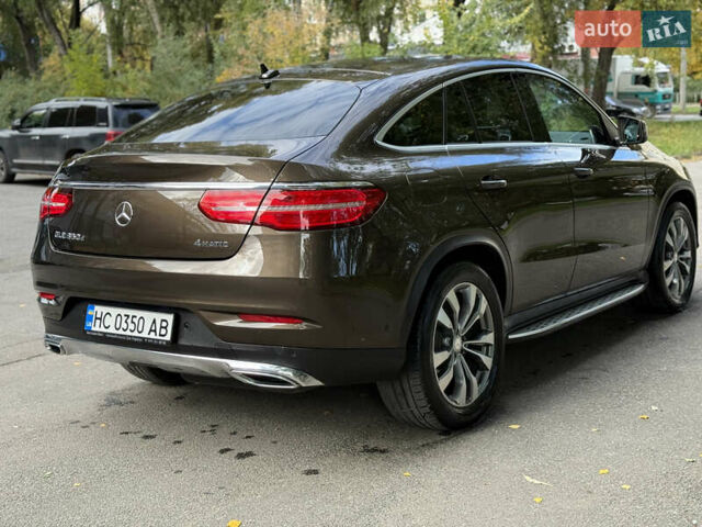 Коричневый Мерседес GLE-Class Coupe, объемом двигателя 2.99 л и пробегом 213 тыс. км за 36900 $, фото 12 на Automoto.ua