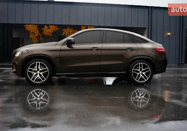 Мерседес GLE-Class Coupe 2016 у Києві на Automoto.ua Коричневий Мерседес GLE-Class Coupe, об'ємом двигуна 3 л та пробігом 200 тис. км за 36000 $, фото 4 на Automoto.ua