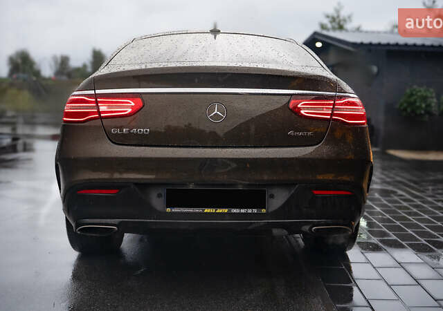 Мерседес GLE-Class Coupe 2016 у Києві на Automoto.ua Коричневий Мерседес GLE-Class Coupe, об'ємом двигуна 3 л та пробігом 200 тис. км за 36000 $, фото 3 на Automoto.ua